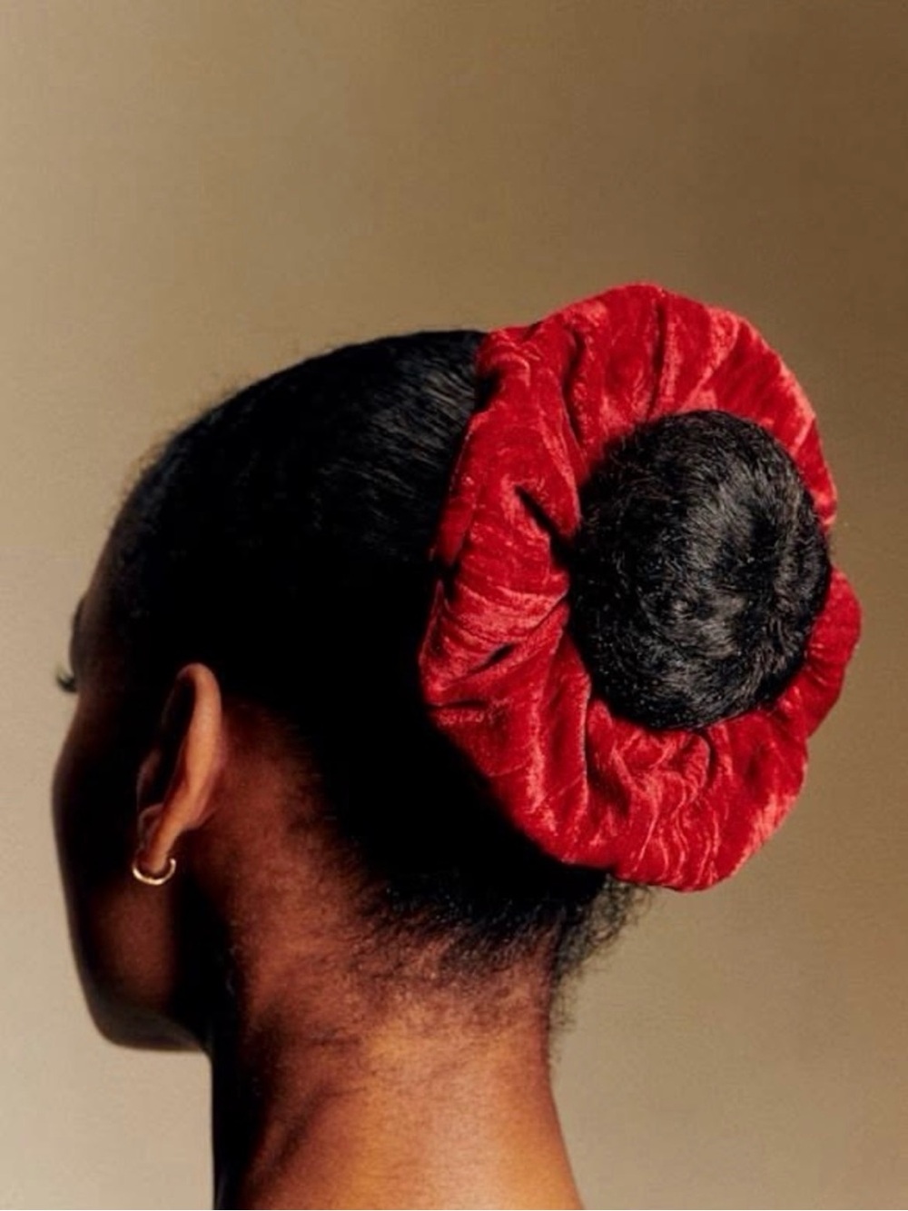 Sézane Red Velvet Scrunchie